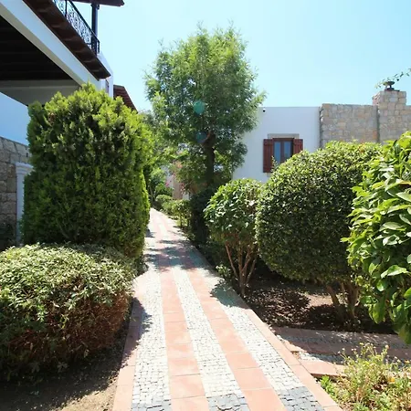 Apartamento Guemuesluek Tramonto Evleri