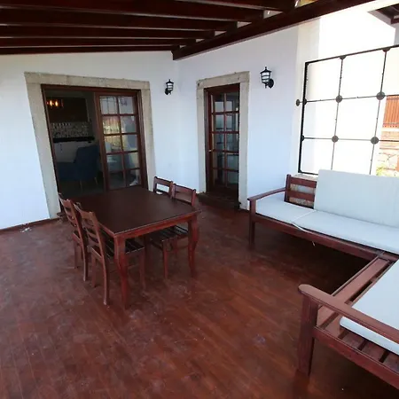Apartment Guemuesluek Tramonto Evleri